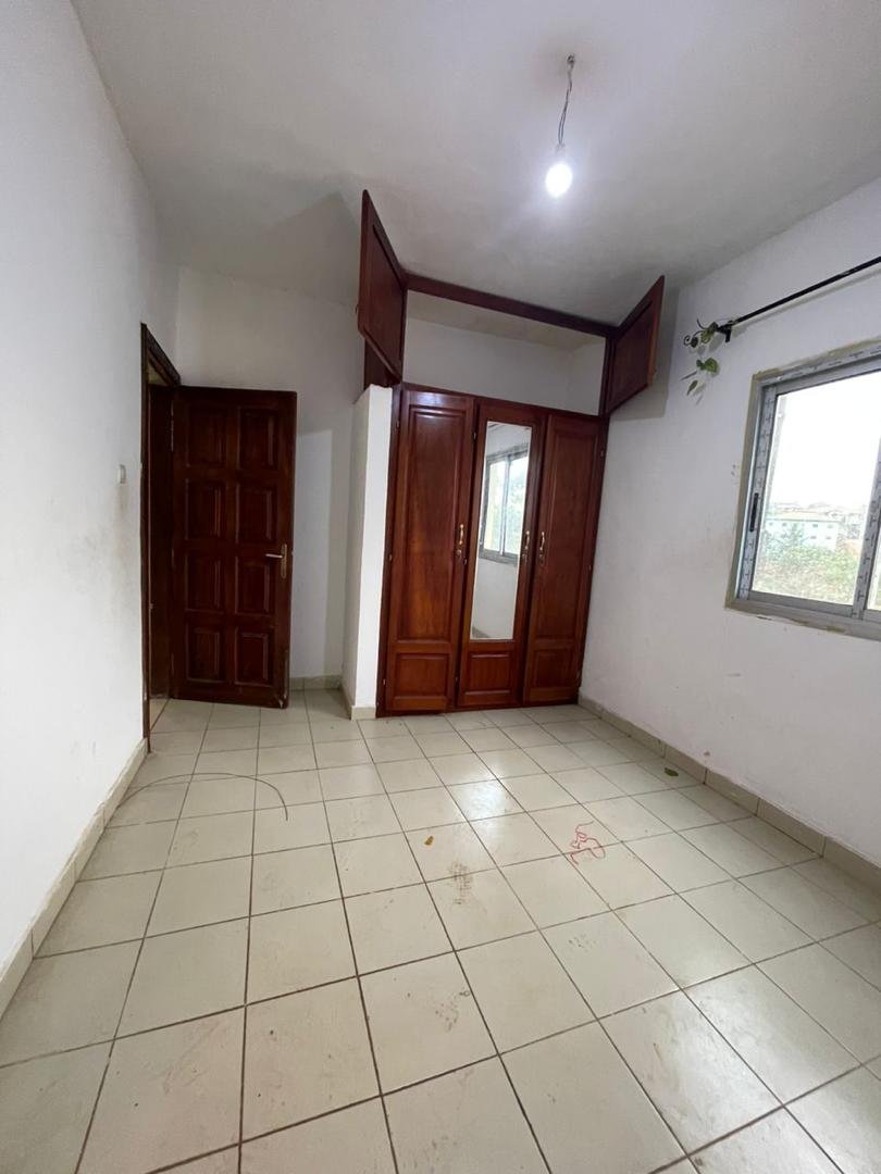 Appartement à louer mimboman Opep, Yaoundé.