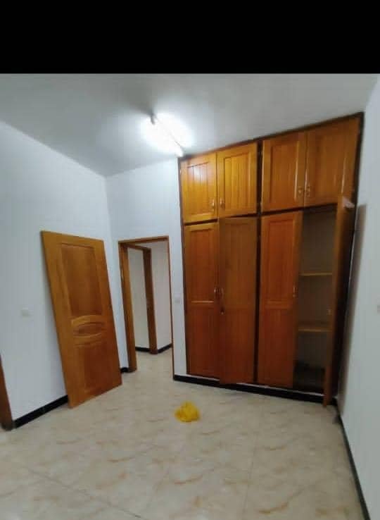 Appartement à louer à Makepe st Tropez, Douala
