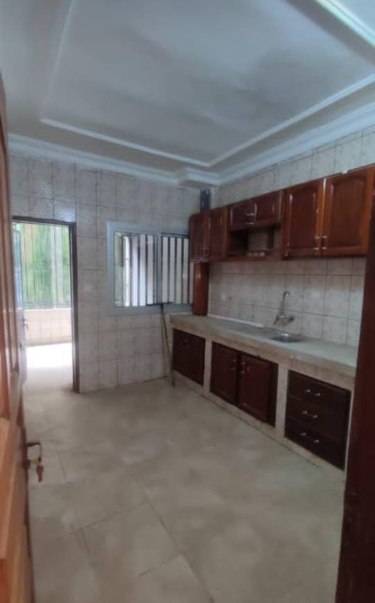 Appartements et studios à louer à Bonamoussadi, Douala