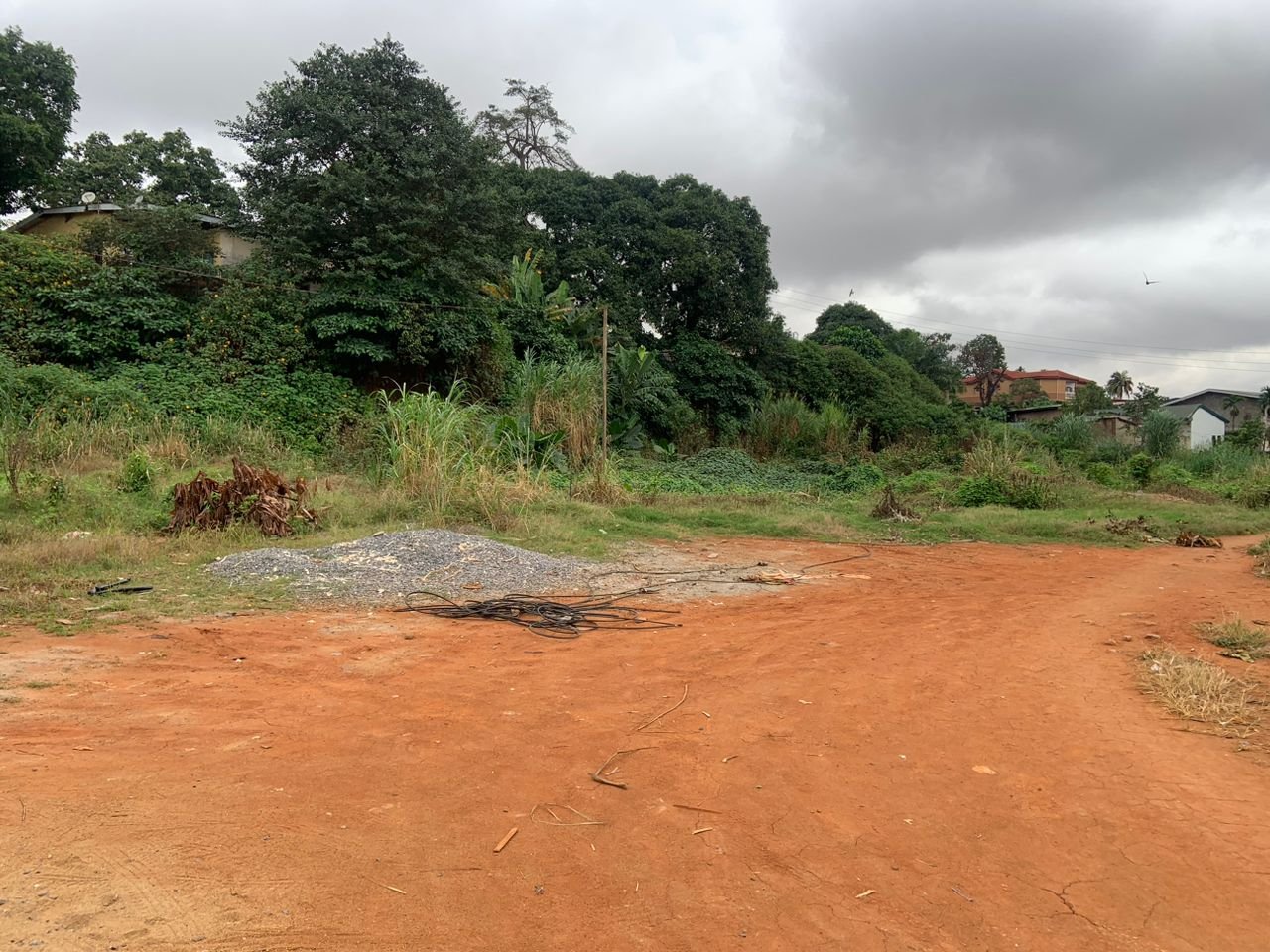 Terrain titré à vendre, Dragage, Yaoundé. 