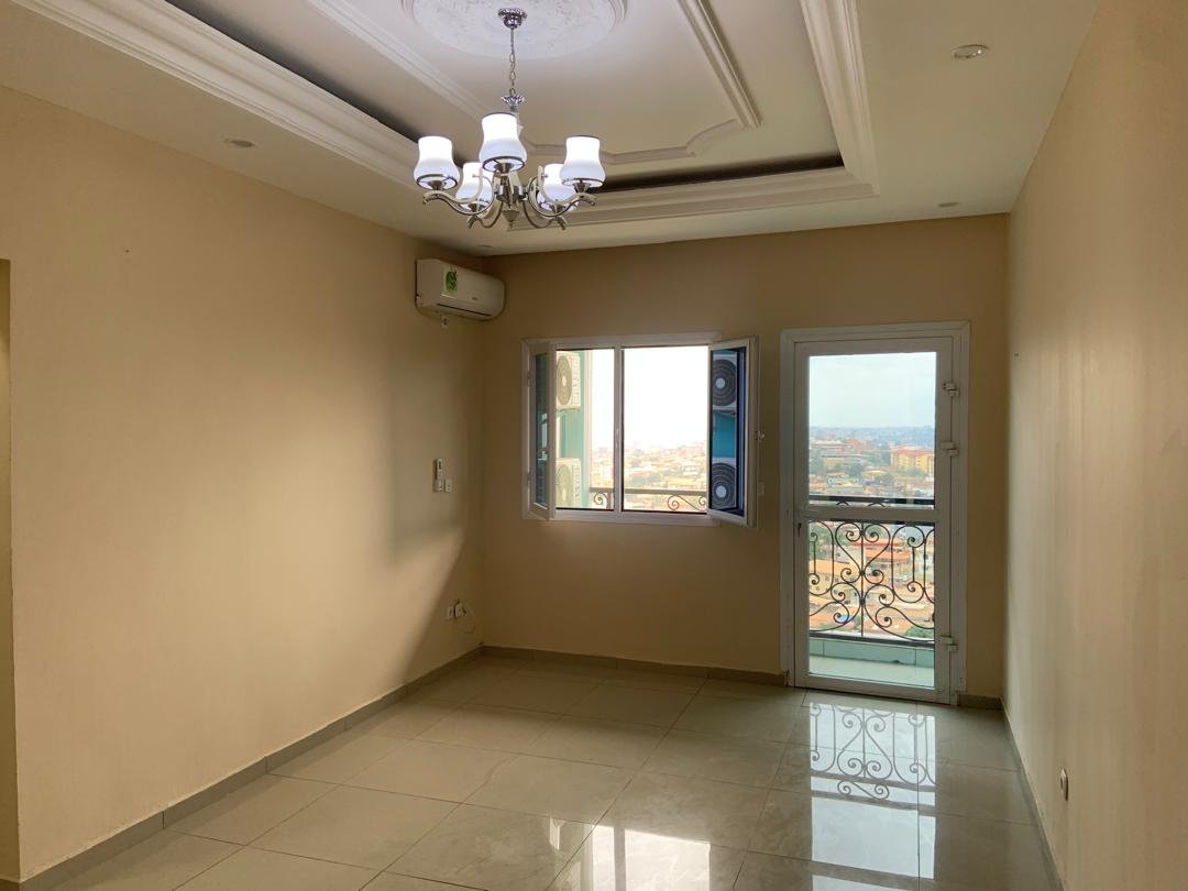 Studio moderne à louer  au Palais de congrès, Yaoundé. 