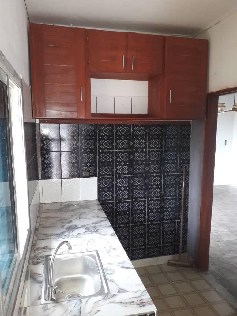 Studio moderne à louer Elig-Essono, Yaoundé.