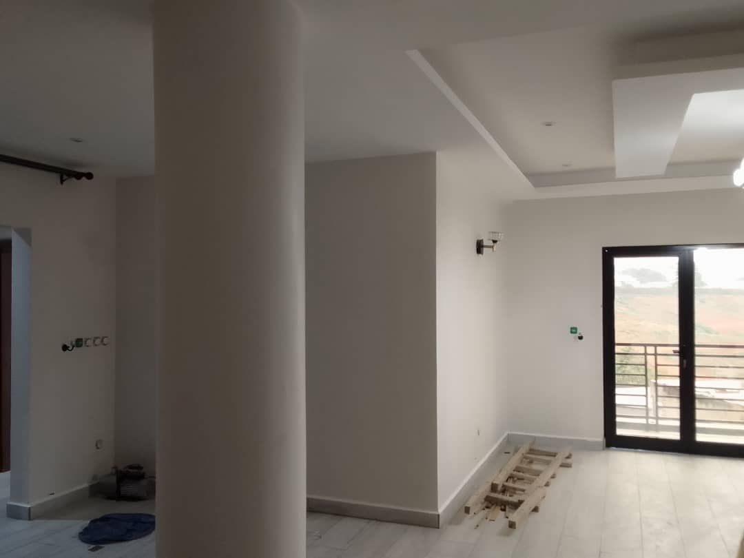 Appartement à louer à Bastos, Yaoundé. 