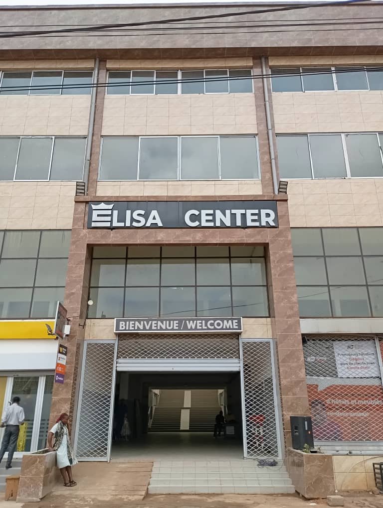 Espace Commercial, ELISA CENTER, Yaoundé
