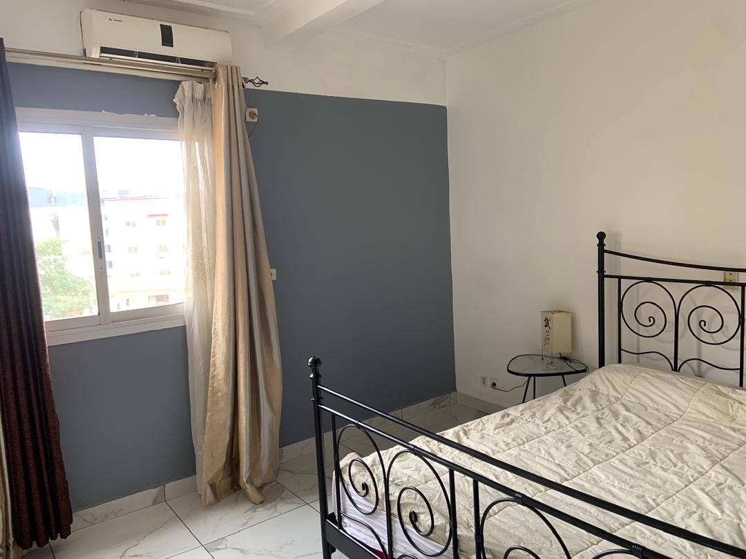 Appartement meublé à louer à Bastos, Yaoundé.