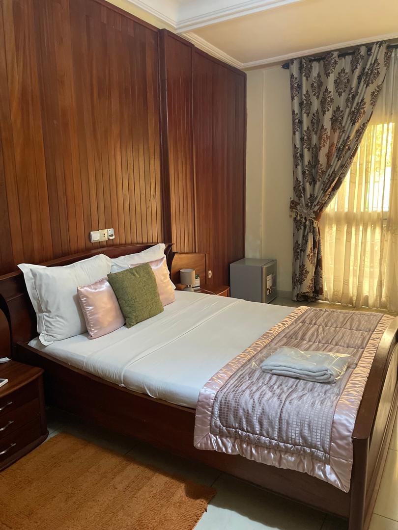 Appartement meublé à louer à Bastos, Yaoundé. 