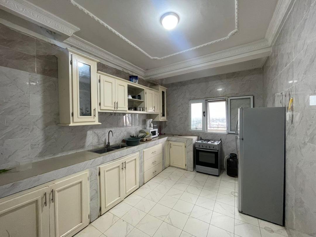 Appartement et studio meublés à louer au palais de congrès, Yaoundé. 