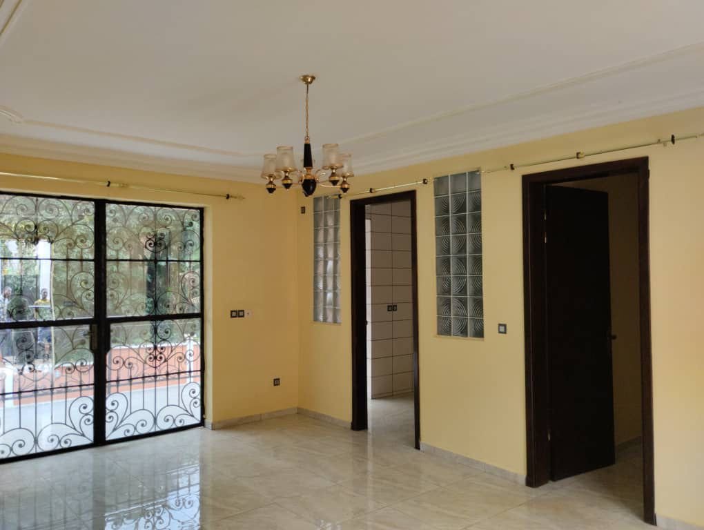 Appartement à louer à Mbankolo, lieu dit PCC, Yaoundé