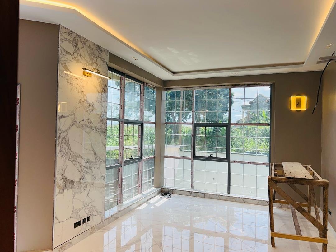  Duplex à vendre à Yaoundé, Odza