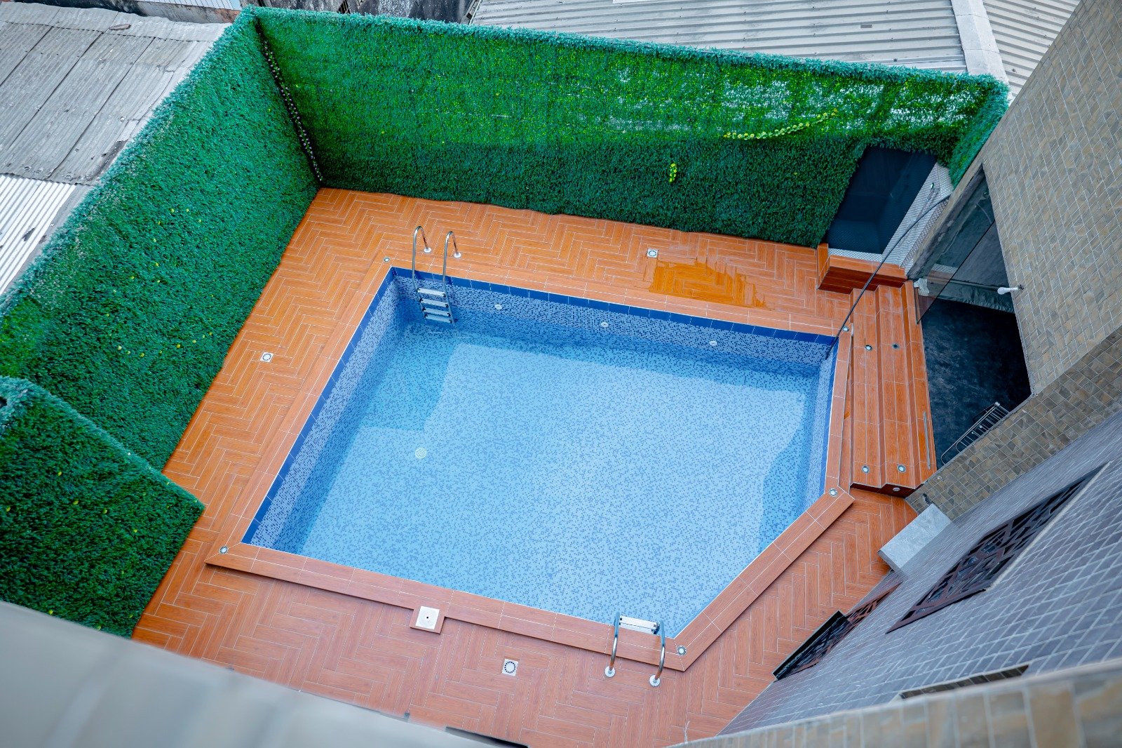 Appartement meublé à louer à Makepe saint Tropez ; Douala