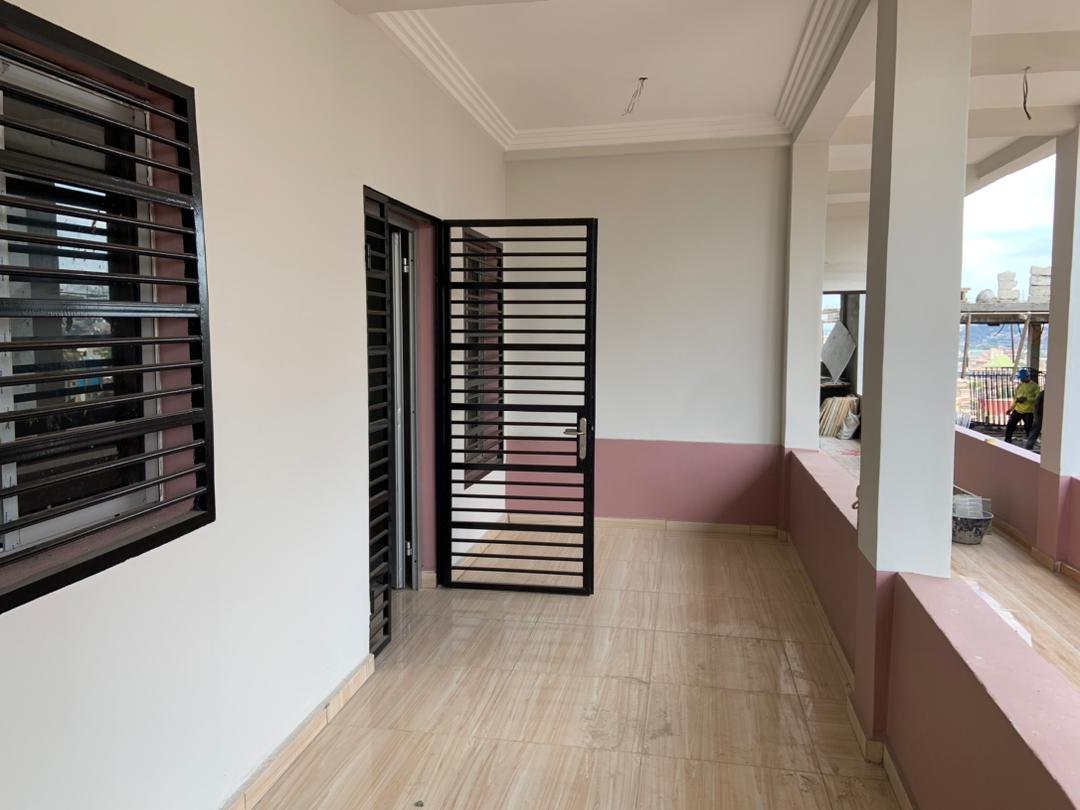Appartement a louer, bastos , Yaoundé 