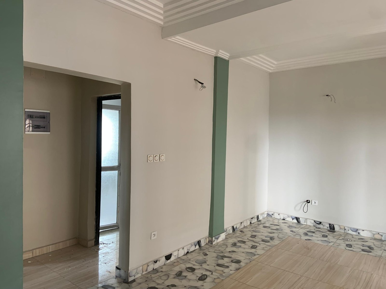Appartement a louer, bastos , Yaoundé 