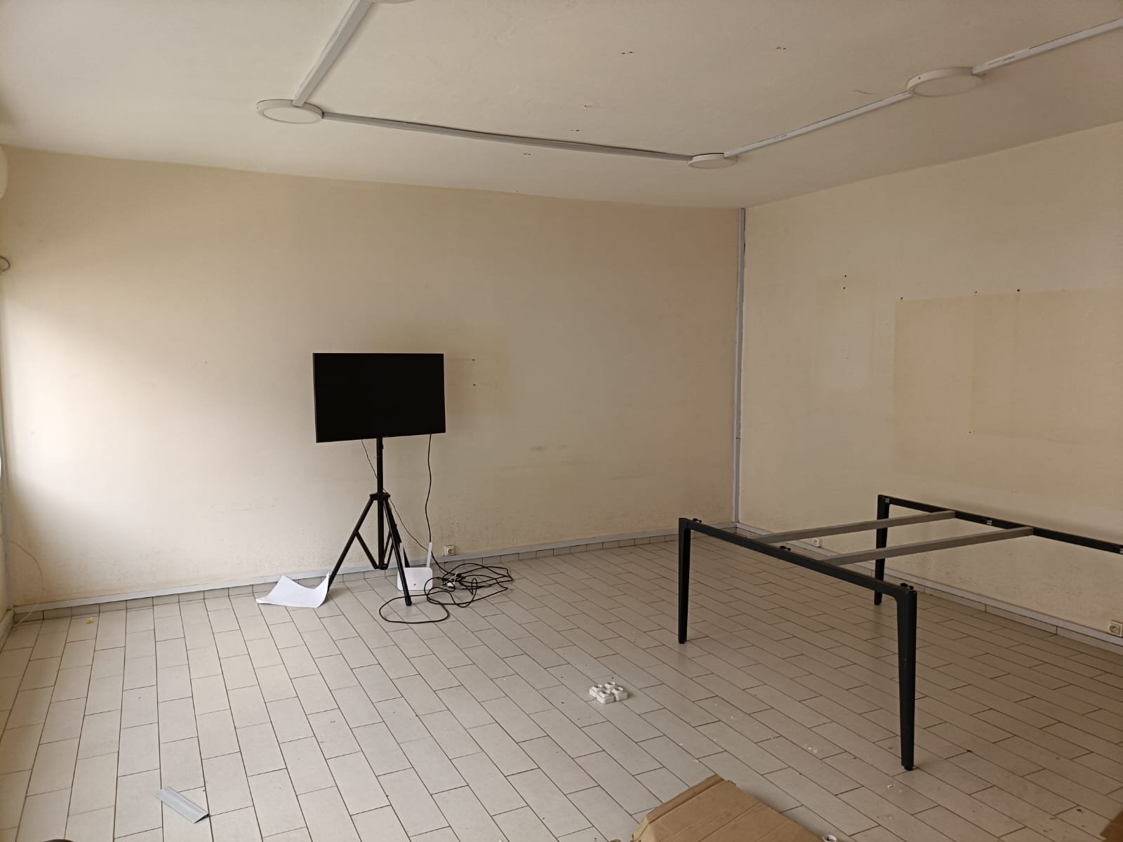 Immeuble R+3 en location à Bastos, Yaoundé 