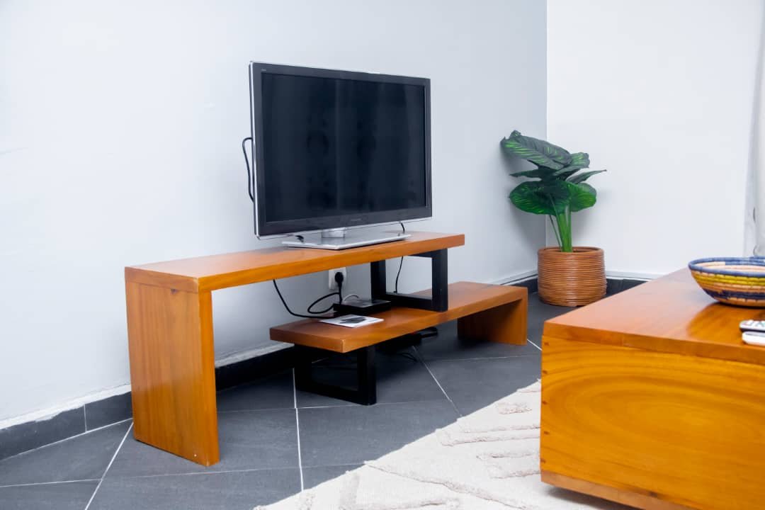 Studio meublé à louer à logpom Makepe, Douala