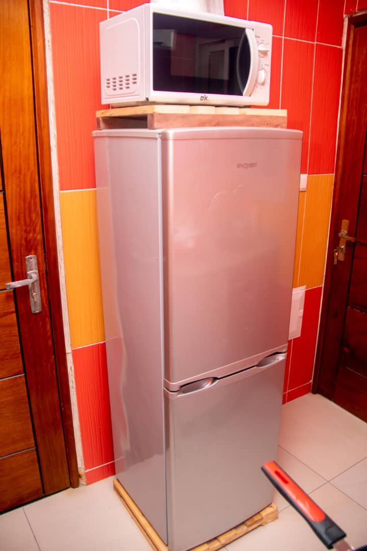 Studio meublé à louer à logpom Makepe, Douala