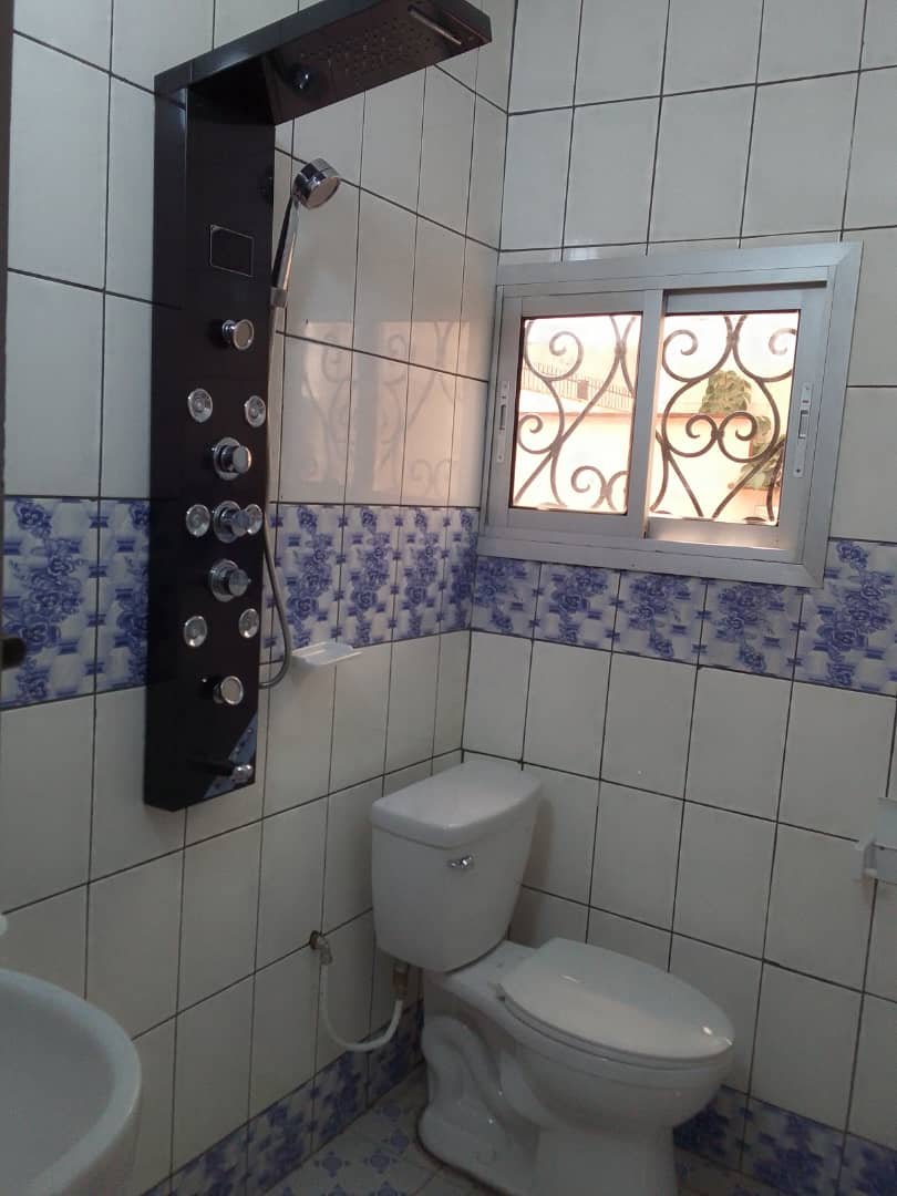Appartement meublé à louer à Mbankolo, Yaoundé  