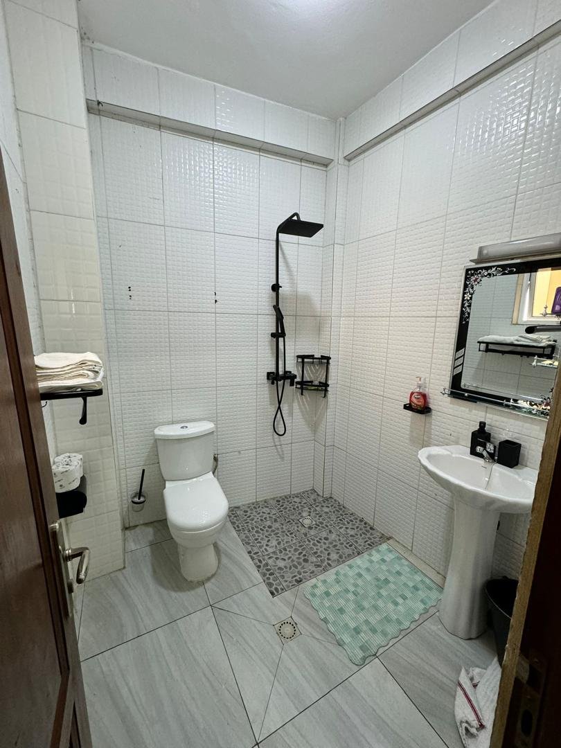 Appartement à louer, Emia, Yaoundé 