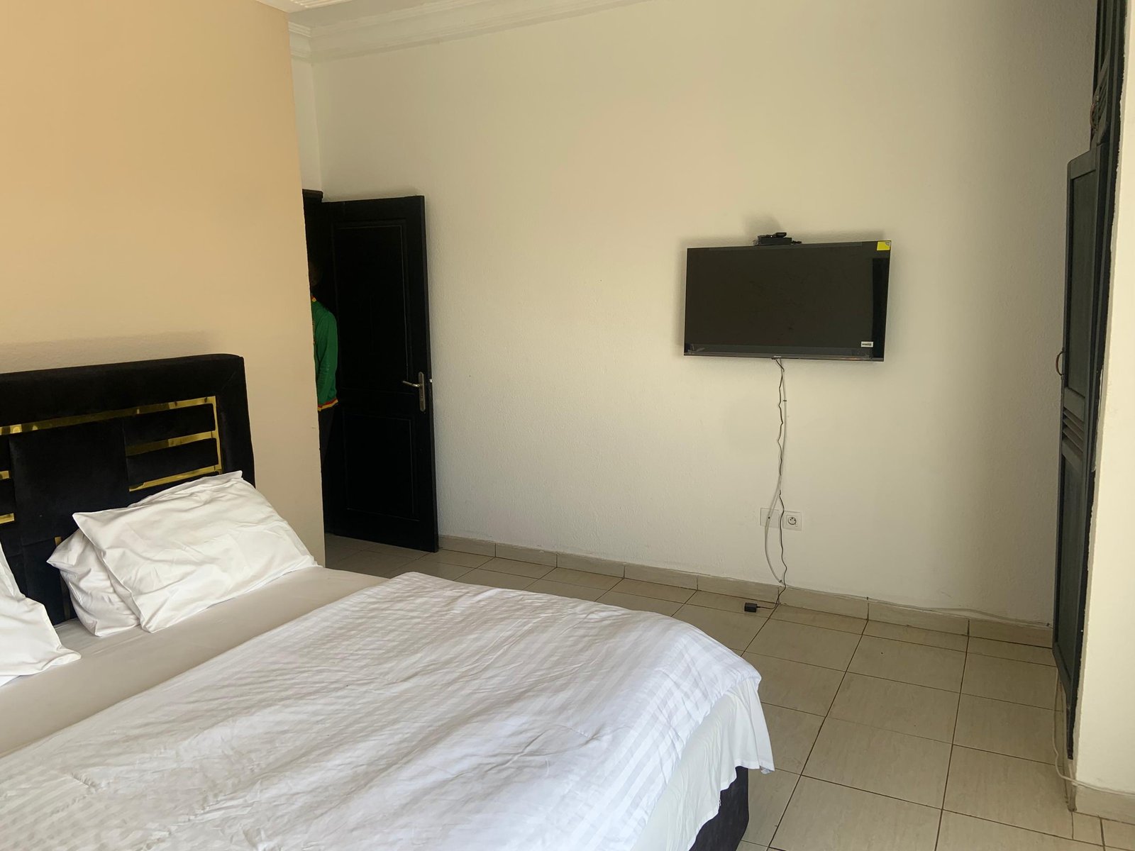 Appartement meublé à louer, Omnisport, Yaoundé 