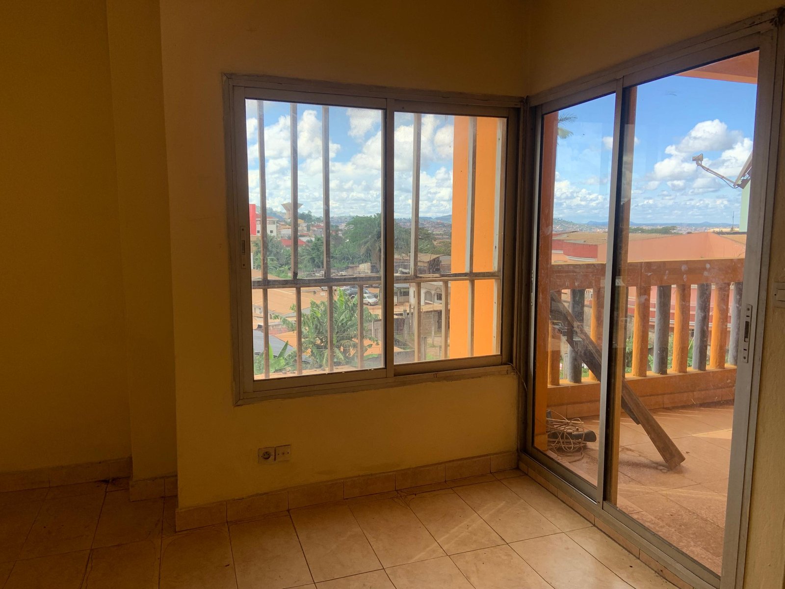  Appartement à louer, Ngousso, Yaoundé 