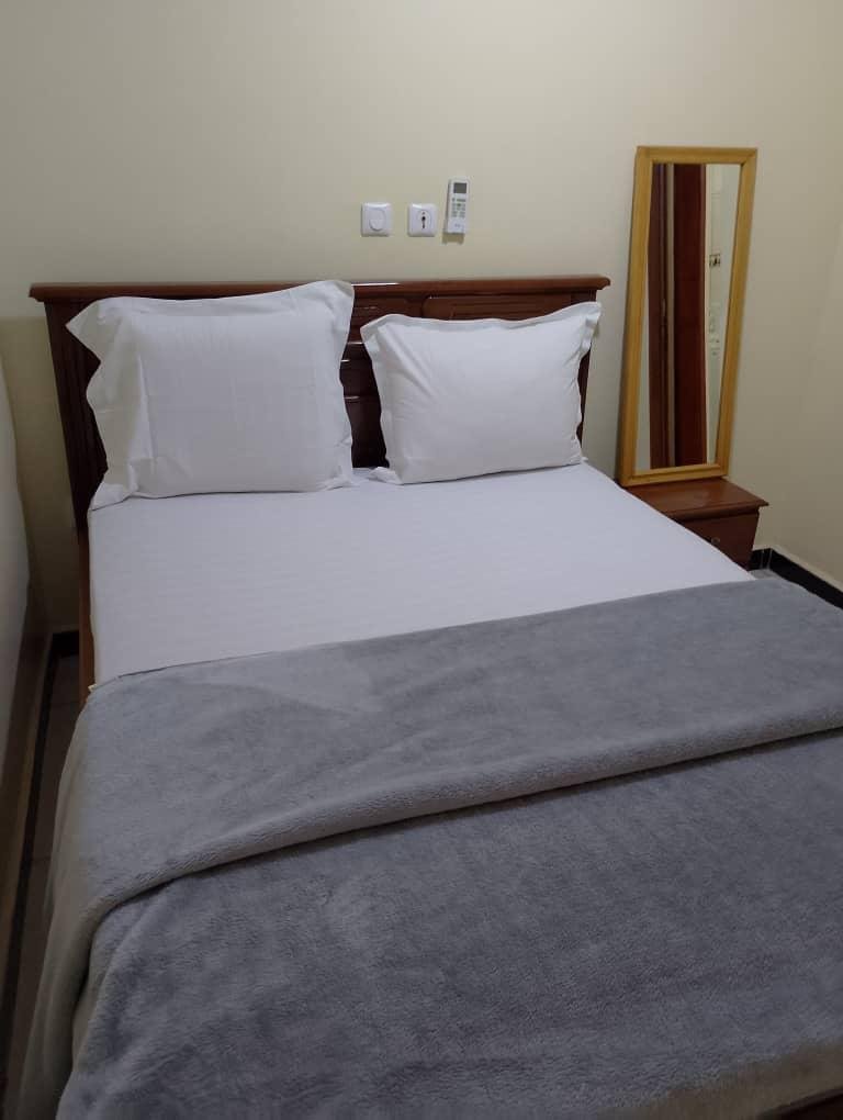 Studio meublé à louer, Mimboman, Yaoundé 