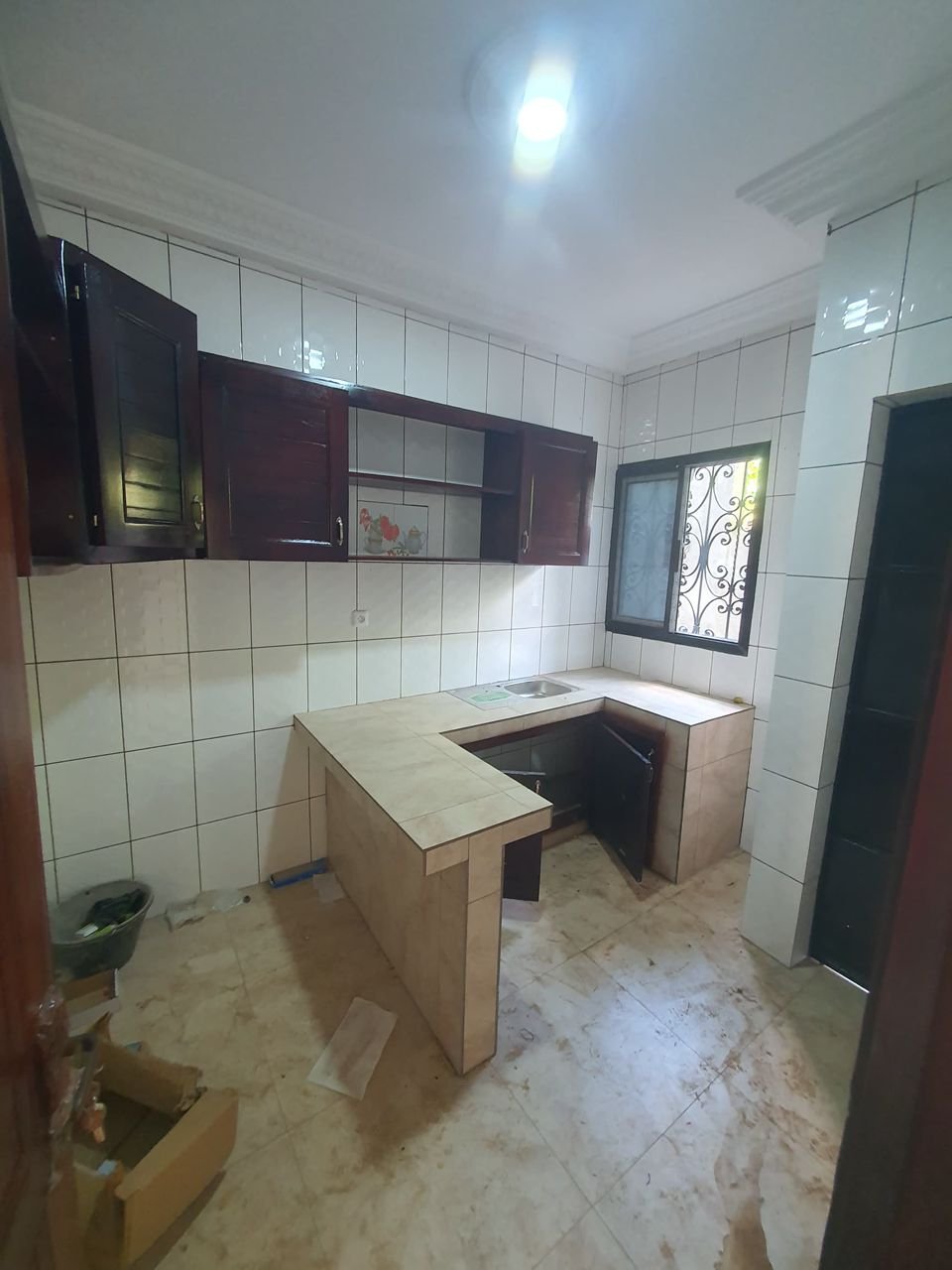 Appartement à louer à Dagobert, Yaoundé 