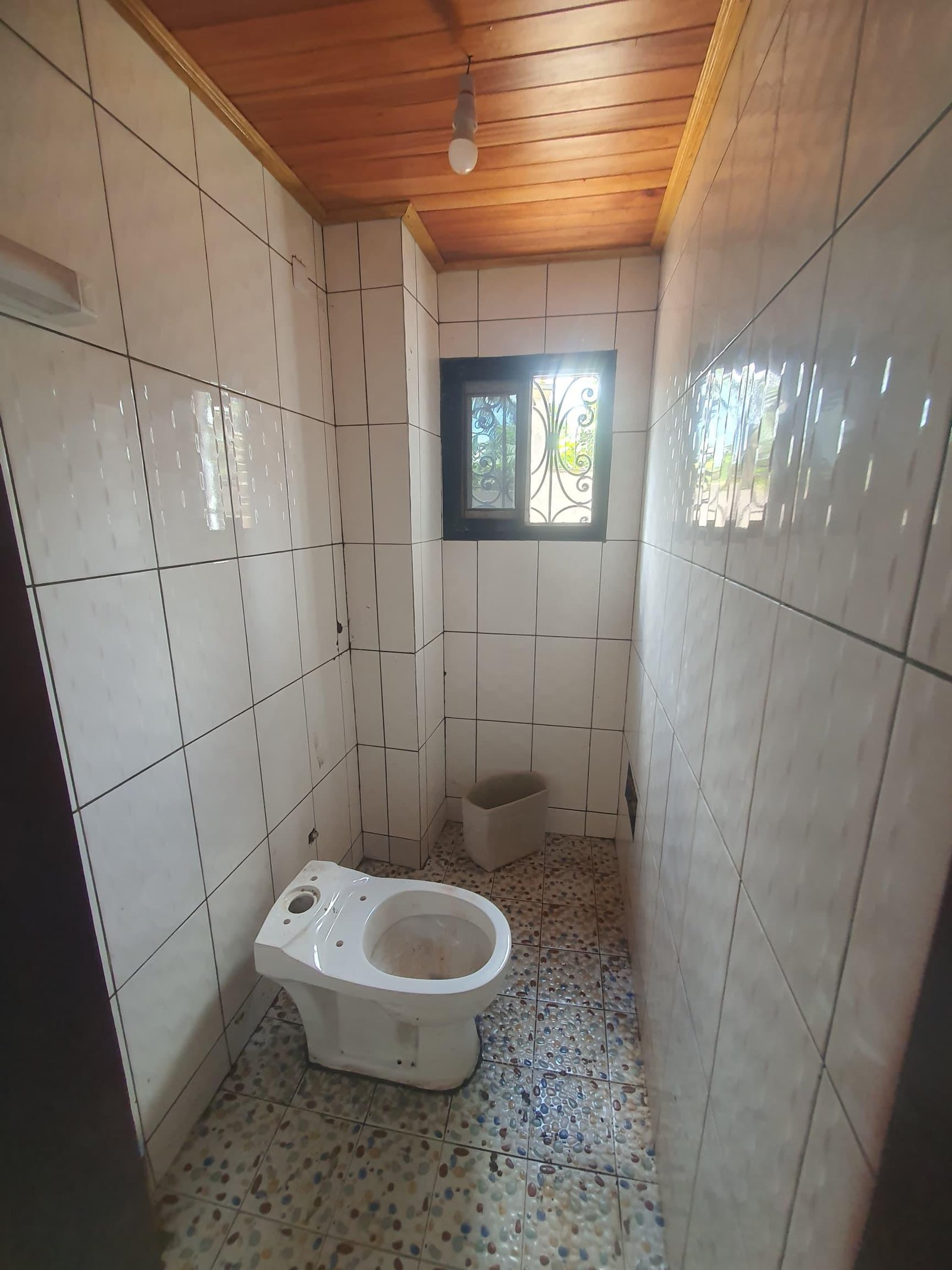 Appartement individuel à louer, Essomba, Yaoundé 
