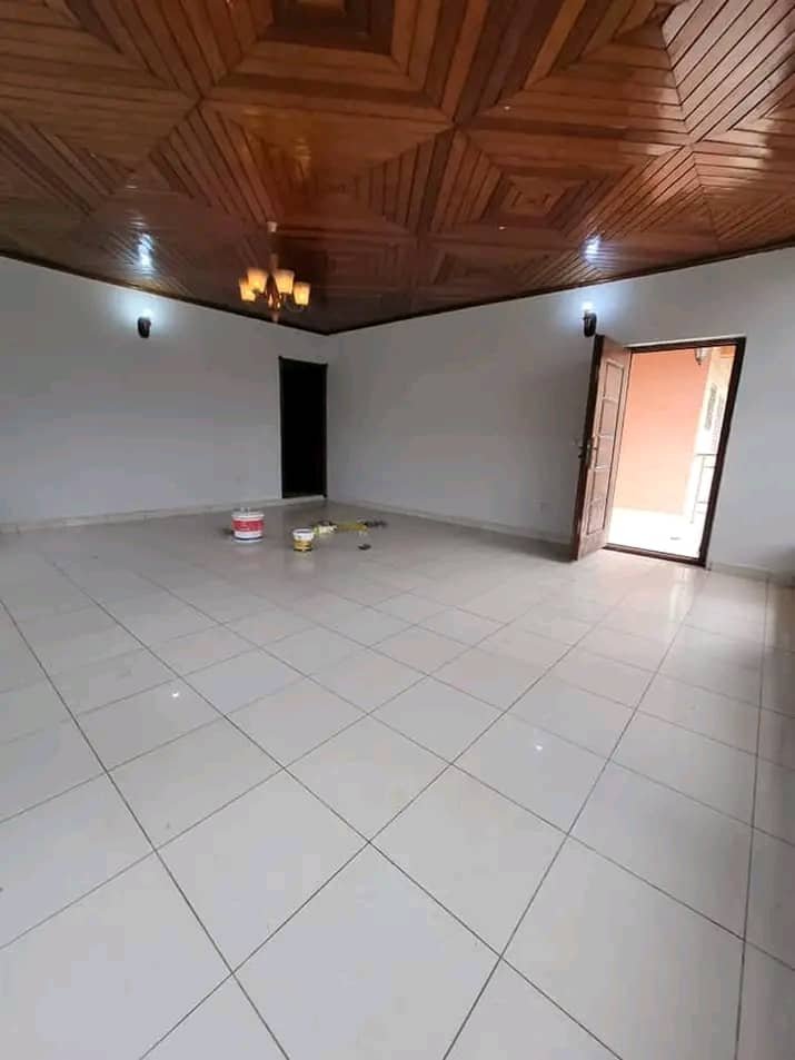 Appartement à louer, Biyem-assi, Yaoundé 