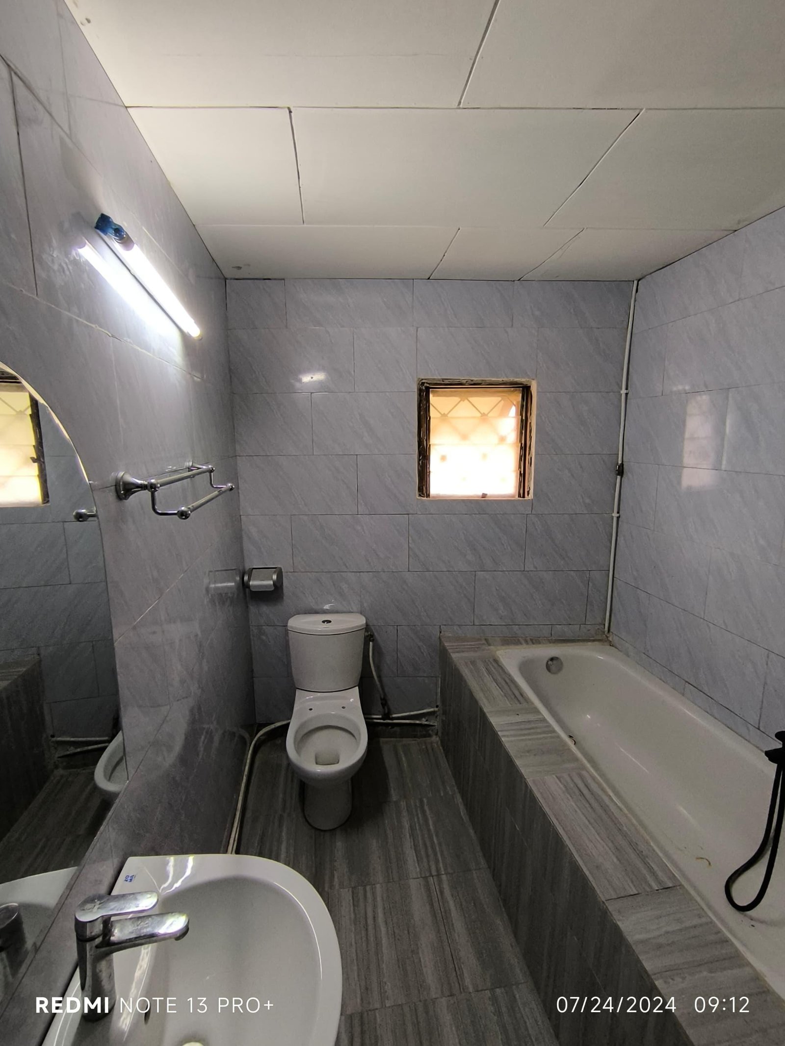 Appartement à louer, Bastos, Yaoundé 