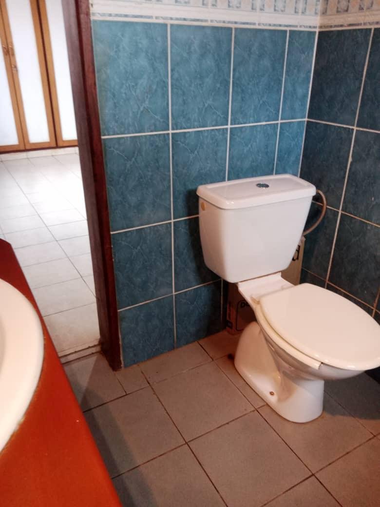 Villa a louer, Essos, Yaoundé 