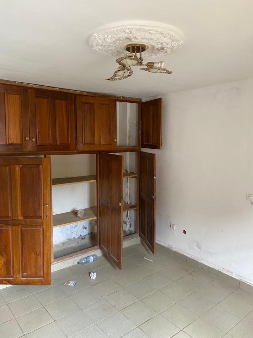 Appartement a louer, bastos, Yaoundé 