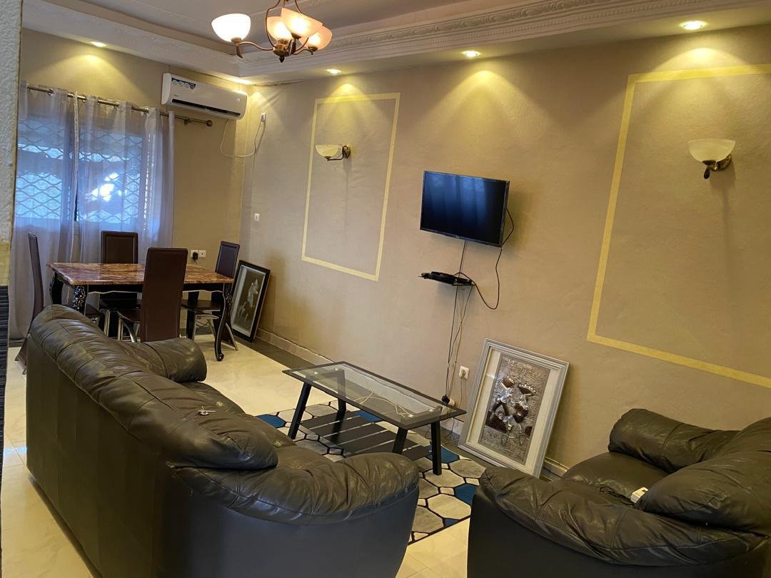 Studio meublé a louer, Logpom, Douala