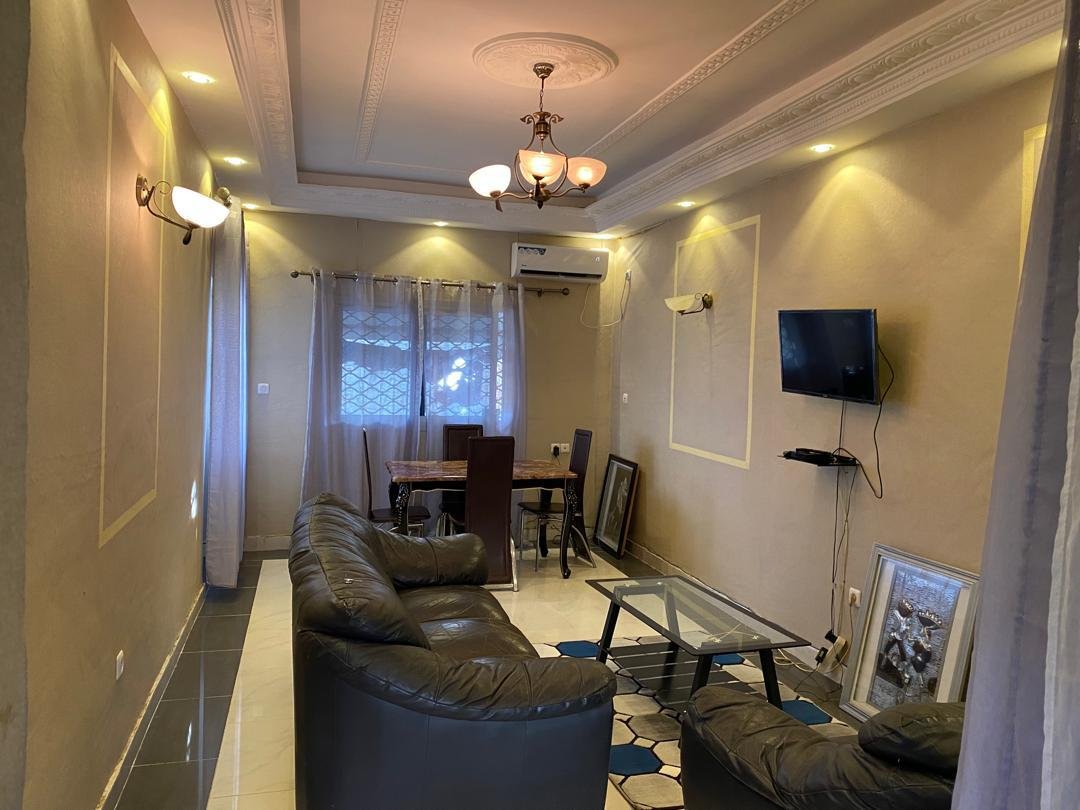 Studio meublé a louer, Logpom, Douala
