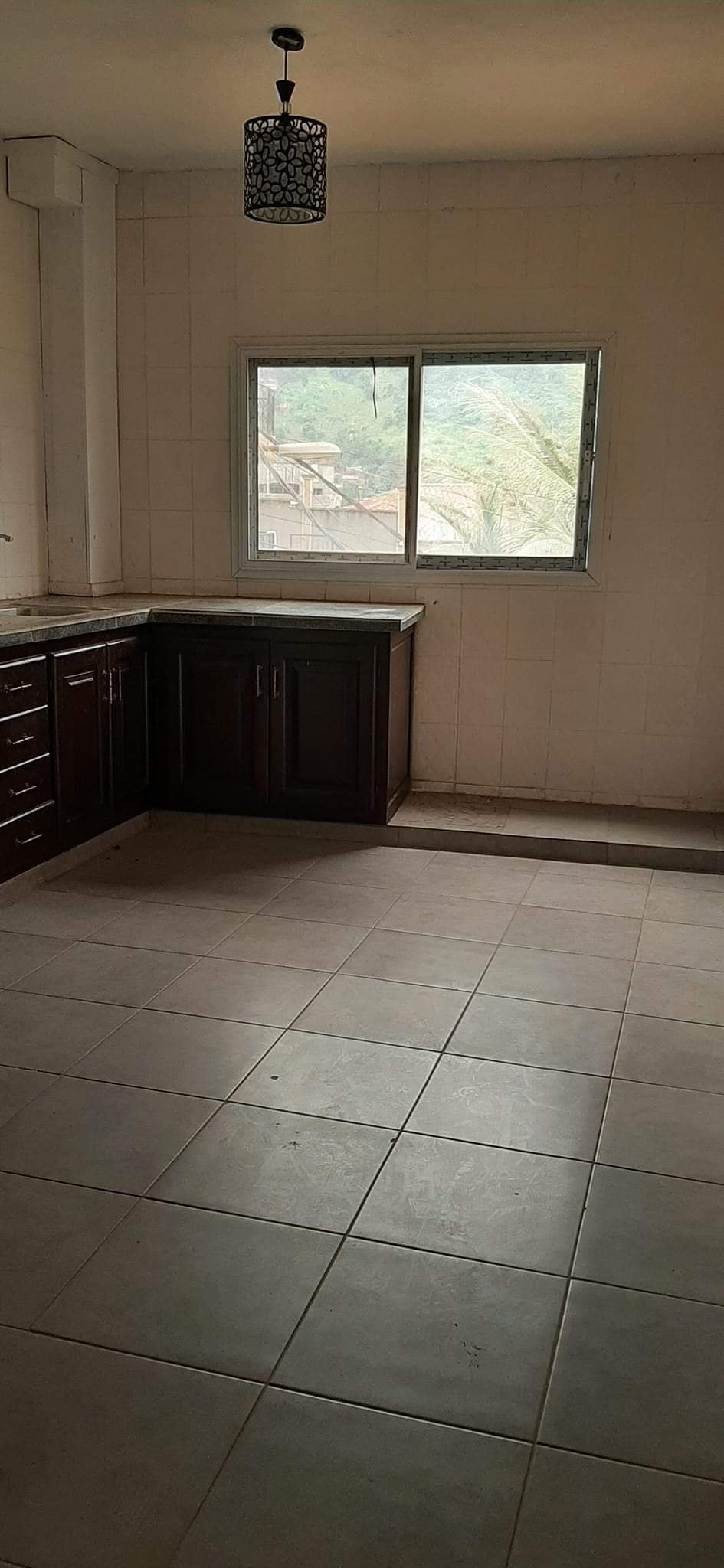 Appartement moderne à louer, Mbankolo, Yaoundé 