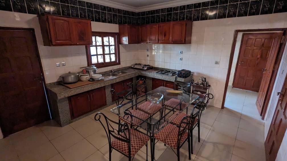 Villa à louer, Odza, Yaoundé 