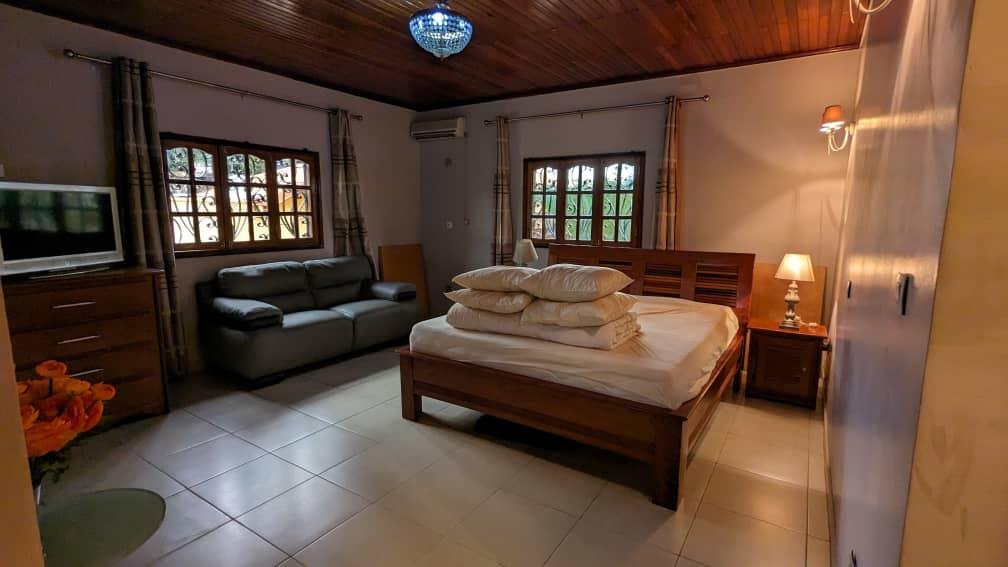 Villa à louer, Odza, Yaoundé 