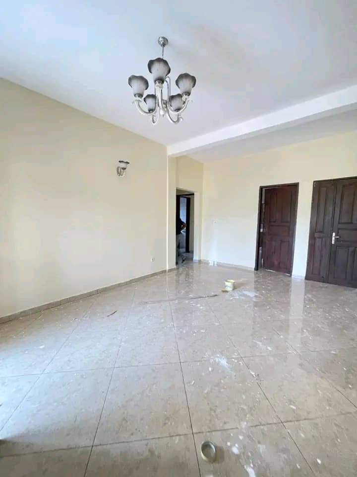 Appartement à louer, Damas, Yaoundé 