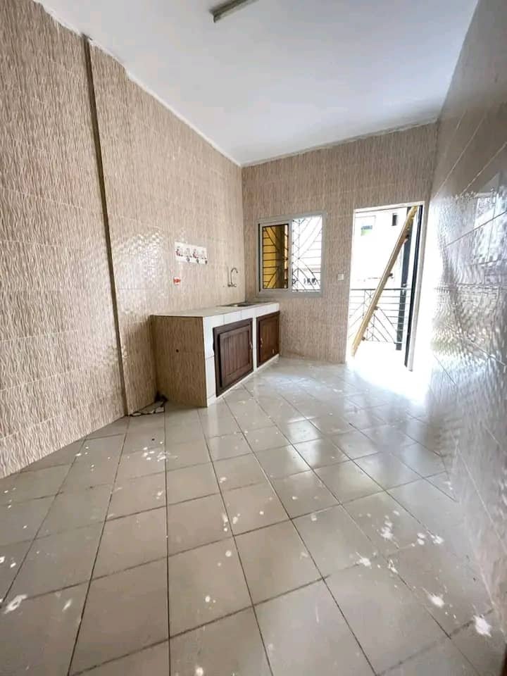 Appartement à louer, Damas, Yaoundé 