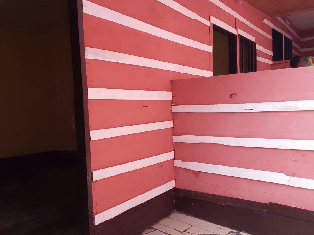 Studio à louer, à Mvogbeti, Yaoundé  
