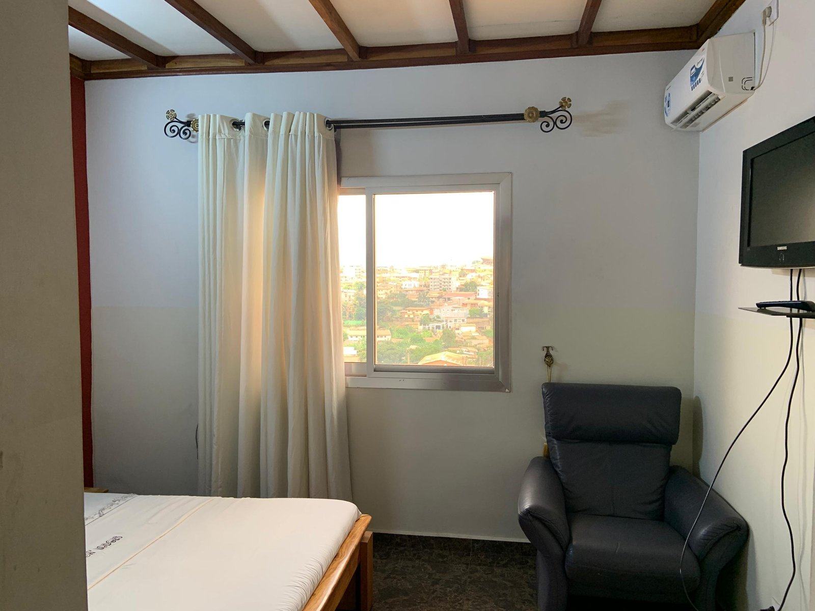 Appartement meublé a louer, Titi garage, Yaoundé 
