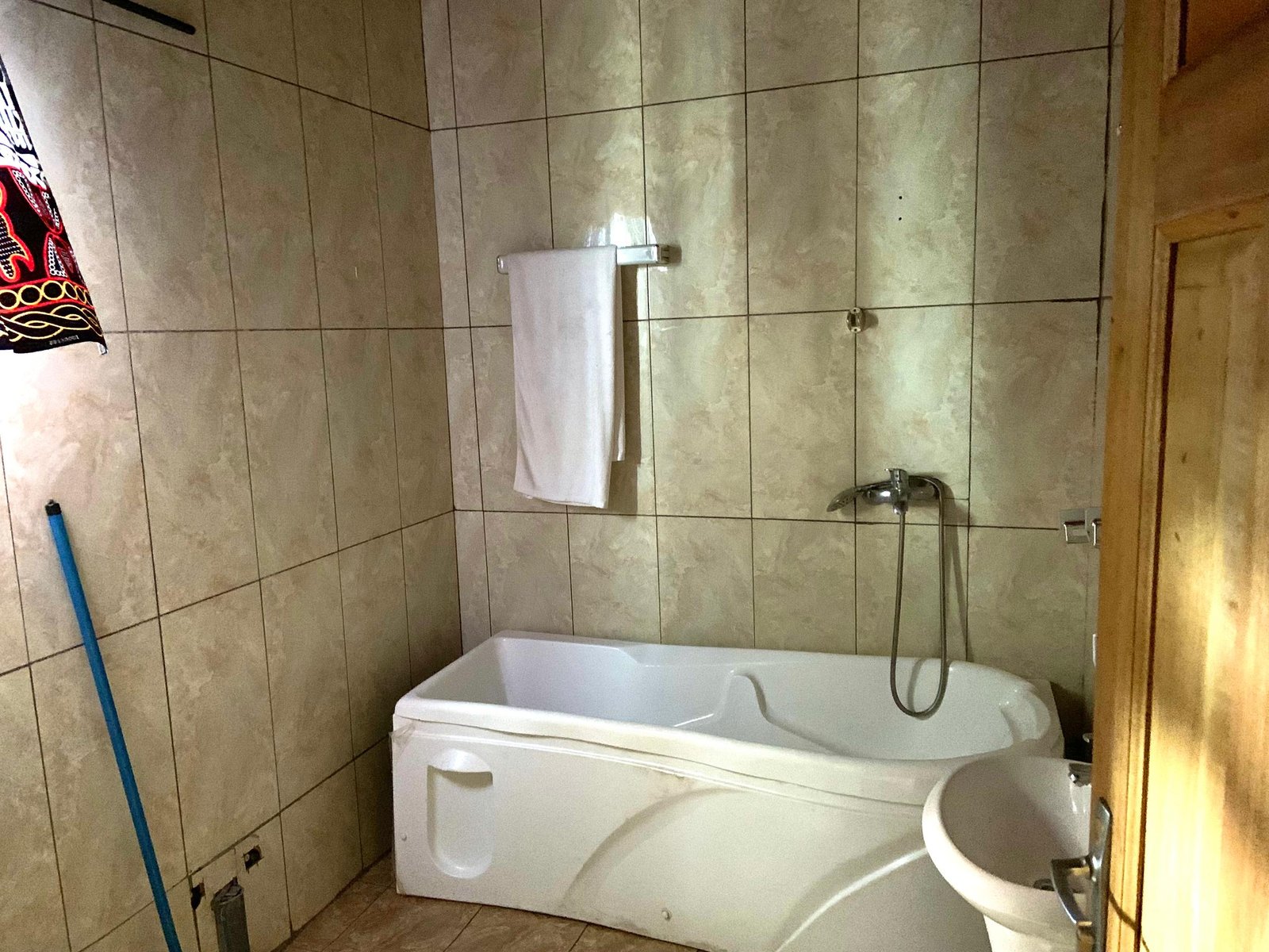 Appartement meublé à louer, Omnisport, Yaoundé  