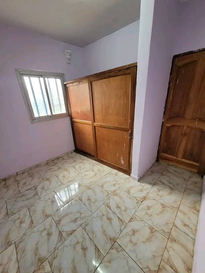 Studio à louer, biyemassi, Yaoundé 