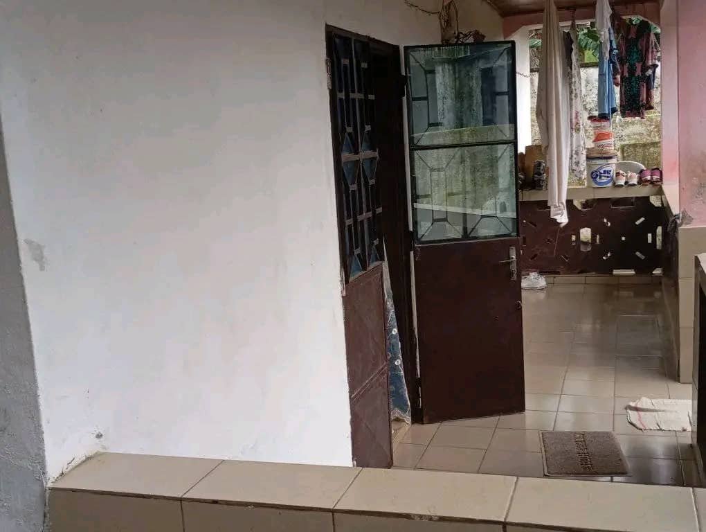 Maison à vendre, PK10, Douala 