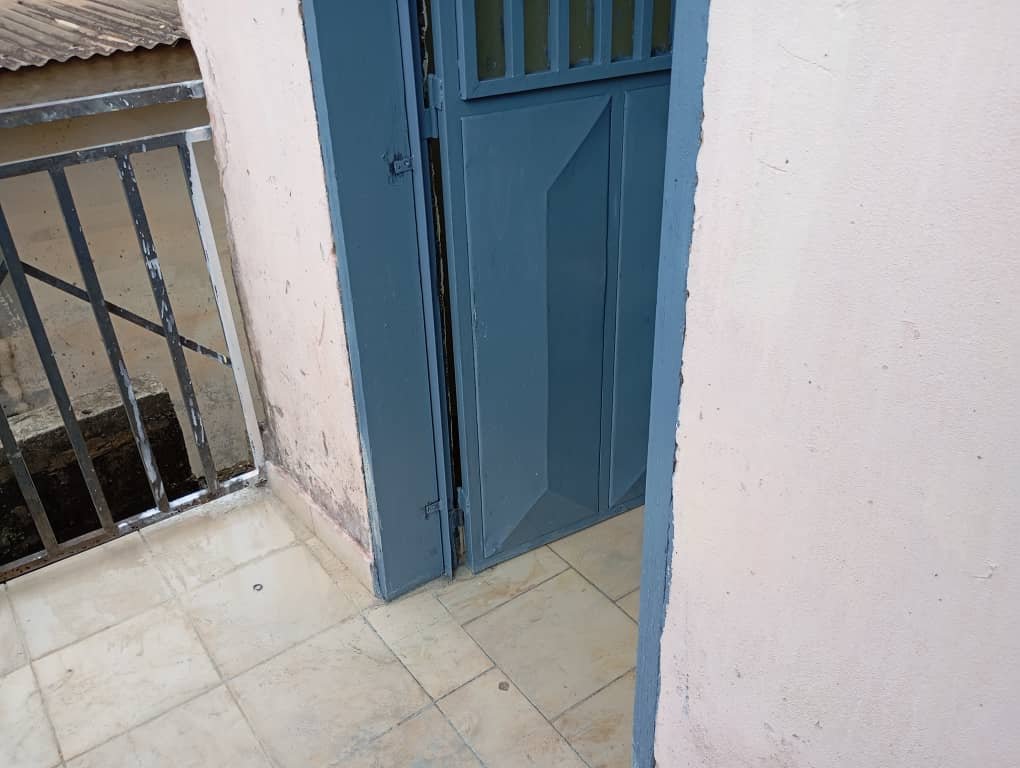 Studio a louer, Biteng, Yaoundé 