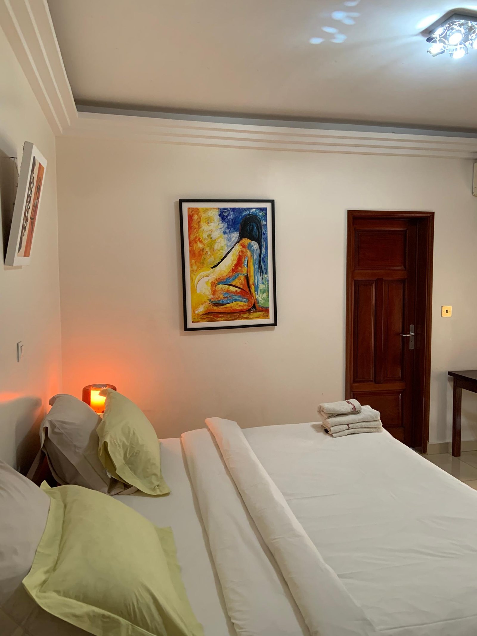Appartement meuble a louer, Golf, Yaoundé 
