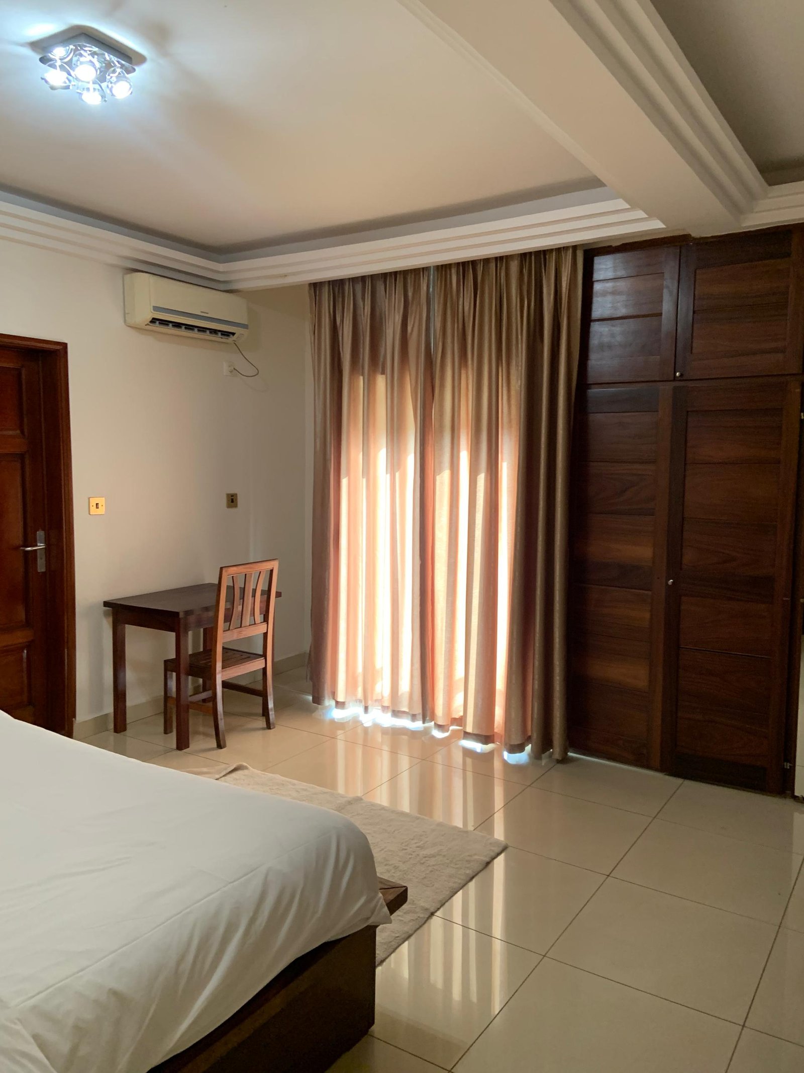 Appartement meuble a louer, Golf, Yaoundé 
