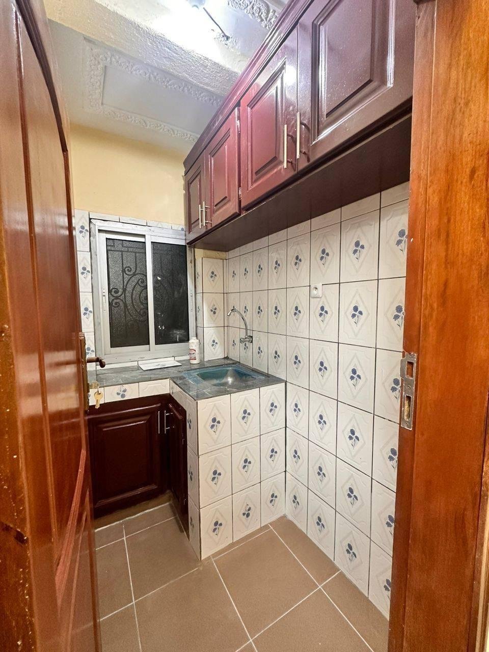 Studio à louer, Odza, Yaoundé 