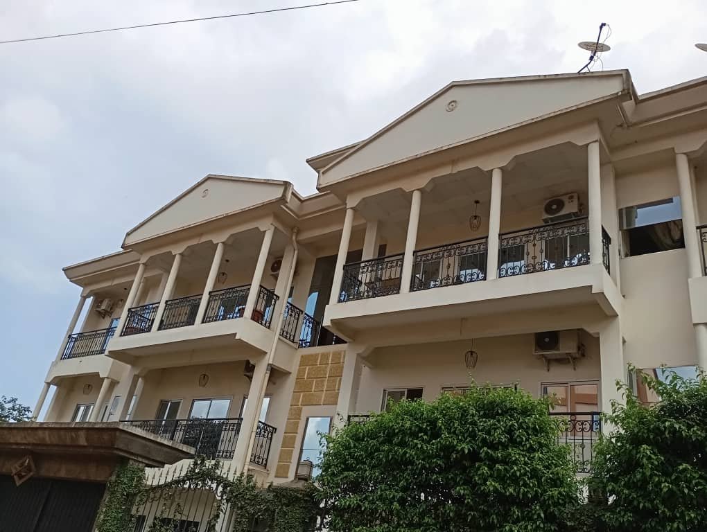 Appartement a louer, Essomba, Yaounde 