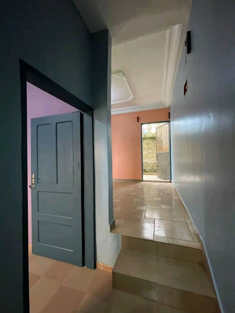 Studio à louer à simbock, Yaoundé 