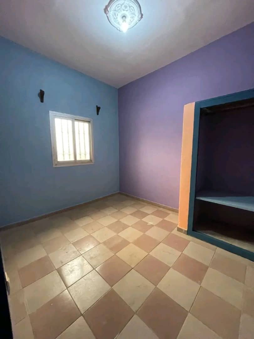 Studio à louer à simbock, Yaoundé 