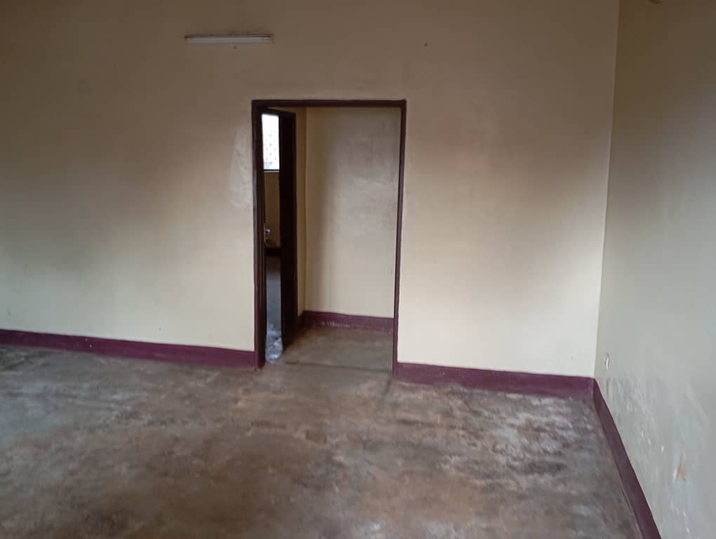 Appartement a louer, sous manguier, Yaoundé 